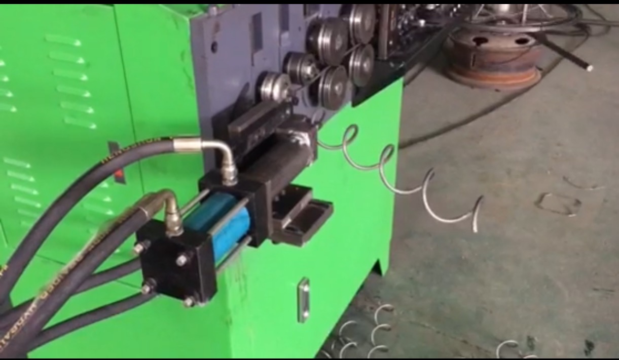 Automatic Spiral Steel Spring Making Machine SR011
