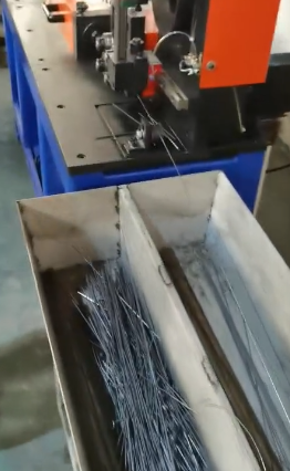 Automatic CNC wire straightening and cutting machine Hydraulic shear cutting WSC027