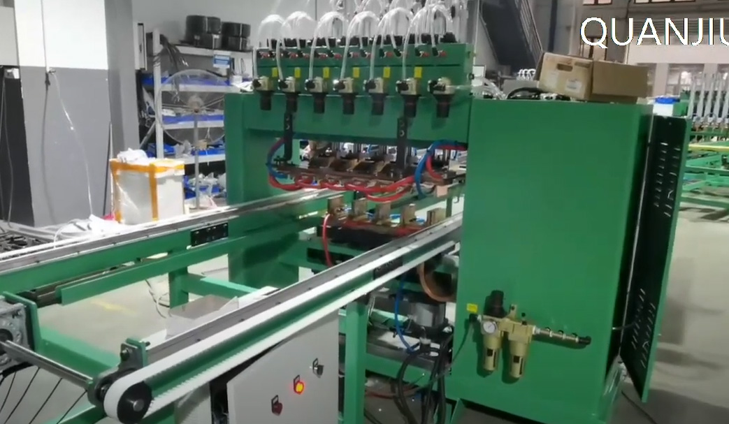 Manufacturing Automatic Wire Mesh  Row Welding Machine For Steel Mesh Products YN242